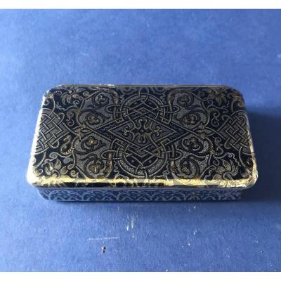 Tabatière En Argent Niellé Et Vermeil