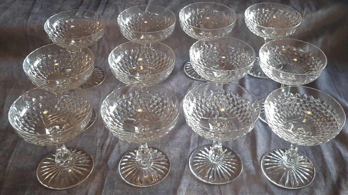 Set di 12 coppe da champagne in cristallo antico Baccarat Modello a squame smussate-photo-3