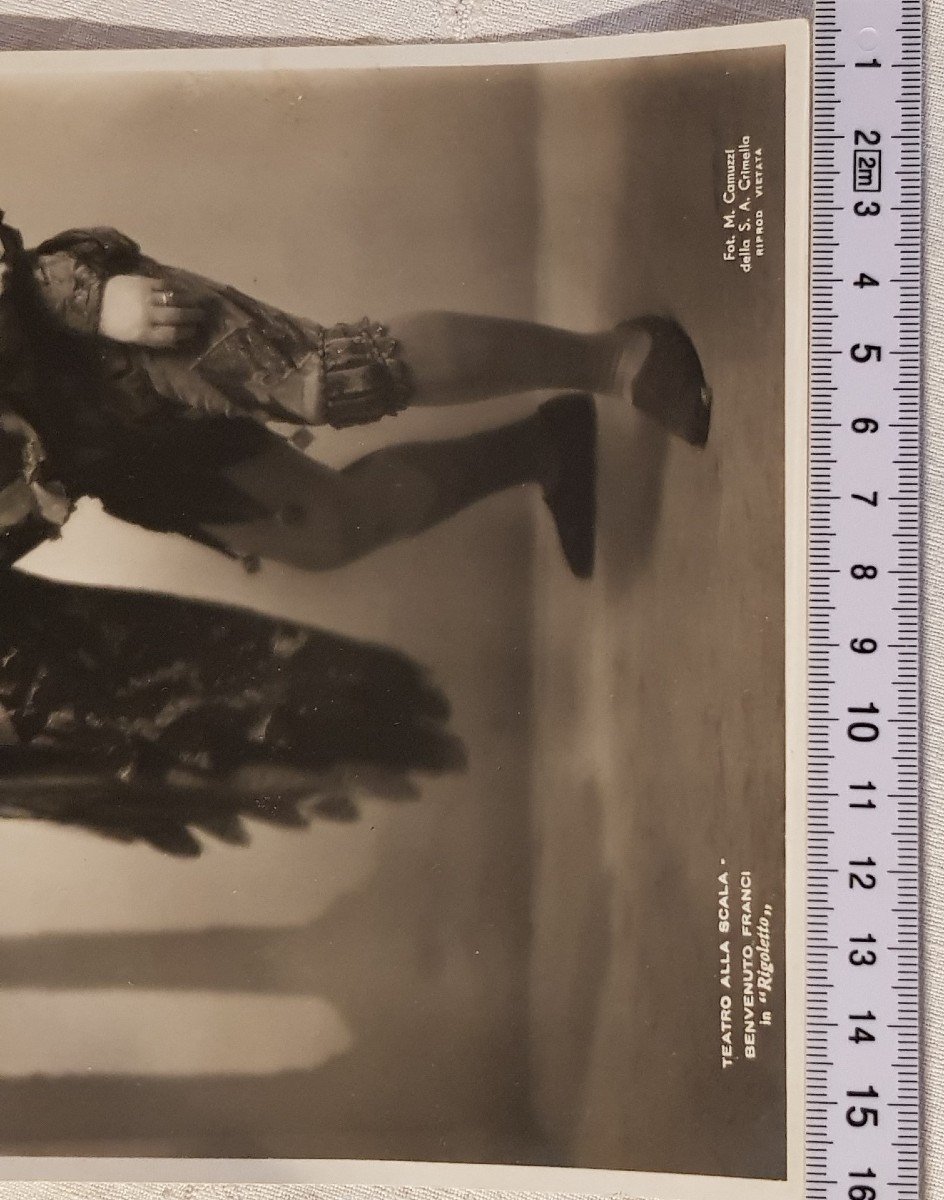 Dedica e autografo manoscritto di Benvenuto Franci su foto di scena di Rigoletto 1933-photo-4