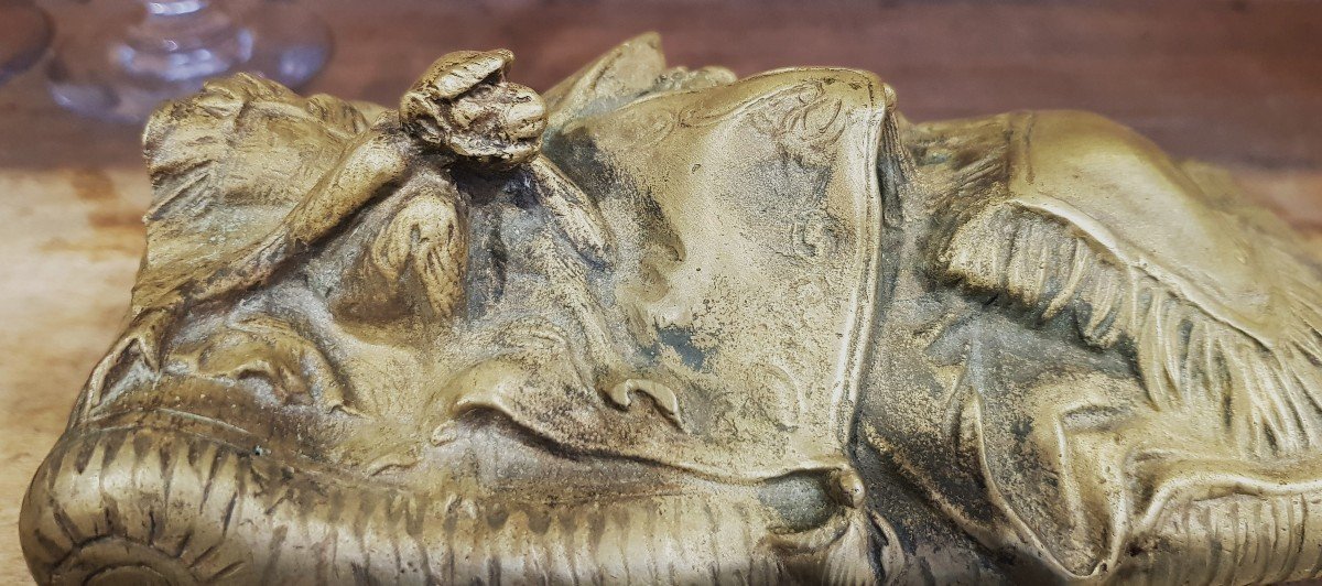 Scatola antica in bronzo  con apertura meccanica Erotica celata-photo-2