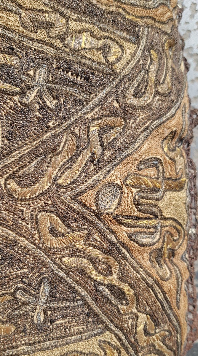 Cuscino islamico antico ricamato a mano con fili metallici -photo-3