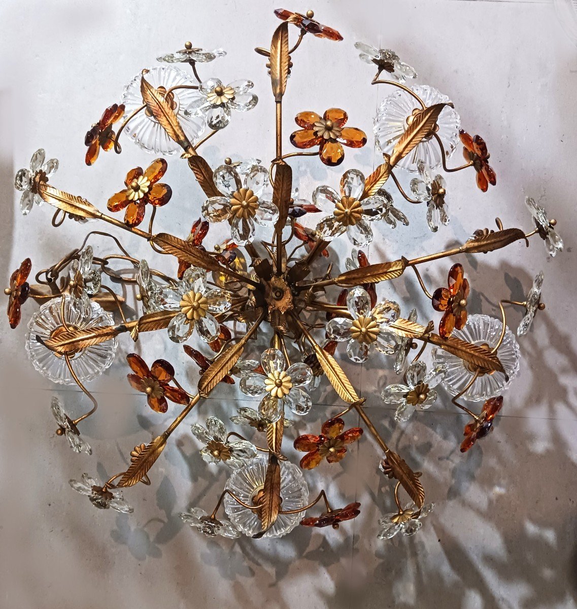  Lampadario fiorentino antico Struttura In Ferro E Fiori In Cristalli Colorati Diametro 65 Cm