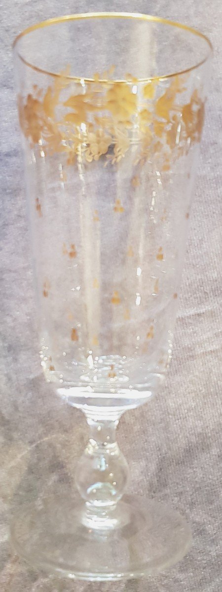 Set di 6 calici flute in cristallo antico inciso e decorato con fiori dorati-photo-3