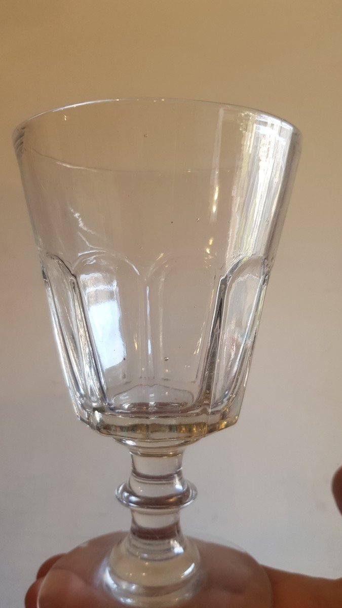 Set Di 4 Grandi Bicchieri Da Acqua Antichi Del XIX Secolo In Vetro Stampato Ad Imitazione Del M-photo-1