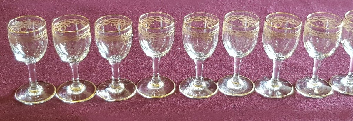 serie di 9 bicchierini da liquore antichi in cristallo Baccarat inciso e dorato  mod. Byzantine-photo-2