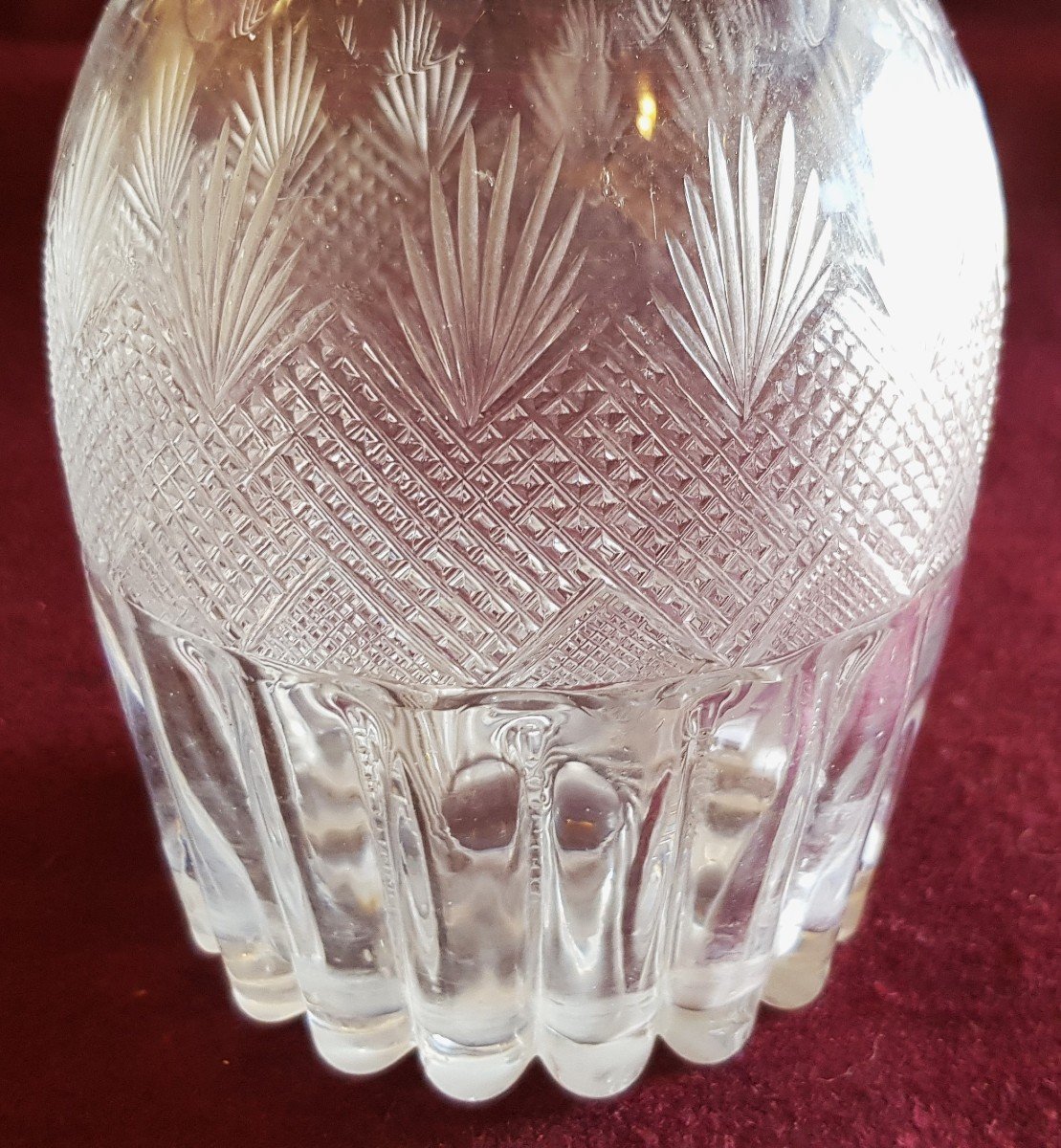 Bella bottiglia del XIX secolo in cristallo stampato e molato-photo-2