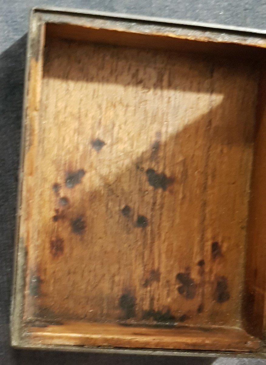 Antica scatola per fiammiferi -photo-4