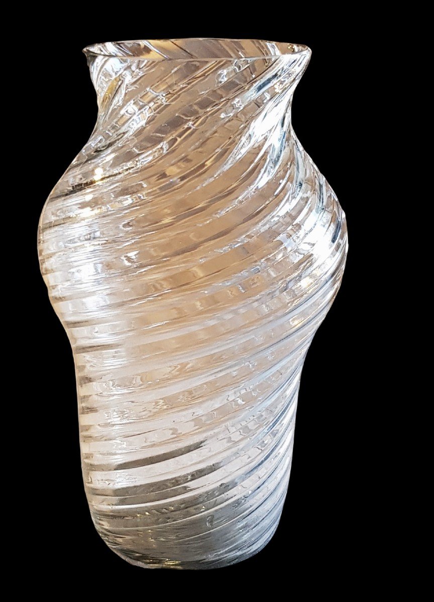 vaso antico in vetro soffiato torsadé