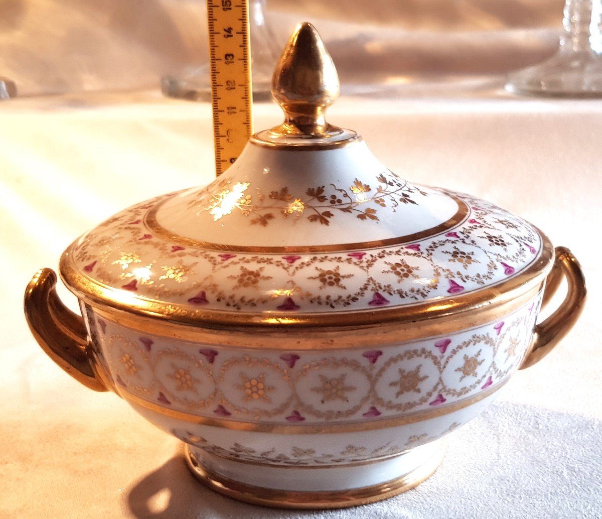 Antica tazza da puerpera in porcellana decorata a mano della prima metà del XIX secolo-photo-6