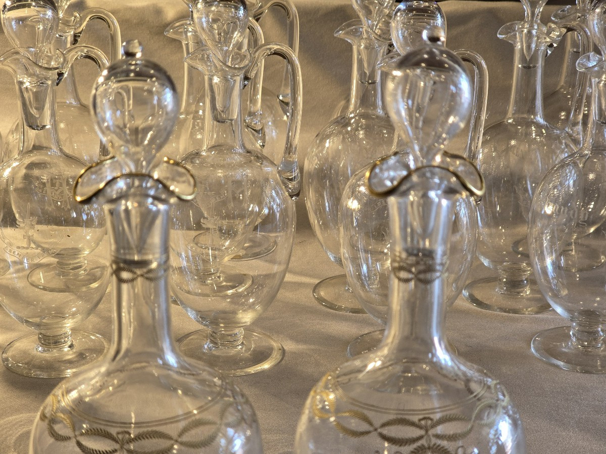 Coppia di piccole bottiglie da liquore antiche  in cristallo Baccarat modello Byzantine dorato.-photo-3