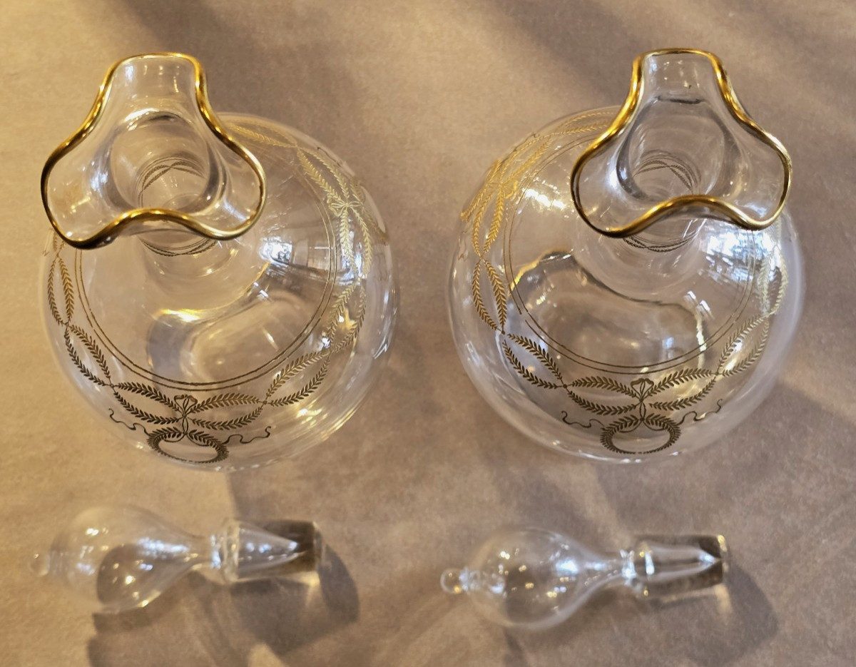 Coppia di piccole bottiglie da liquore antiche  in cristallo Baccarat modello Byzantine dorato.-photo-4