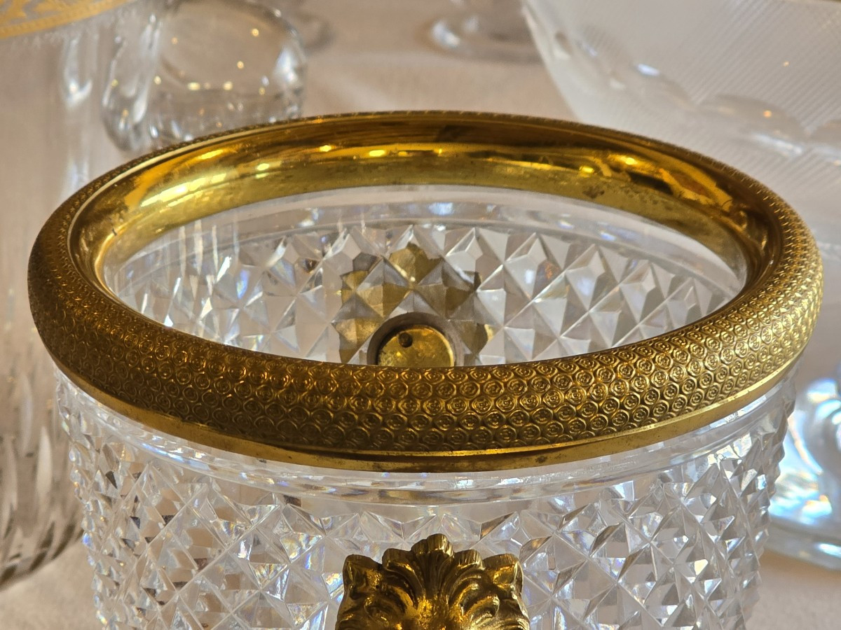 Antico secchiello champagne cristallo molato montatura bronzo dorato attribuito a Saint-Louis-photo-1