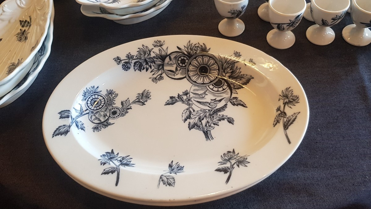 Antico servizio di piatti in maiolica, 77 pezzi, Società Ceramica Richard, modello Marsala-photo-2
