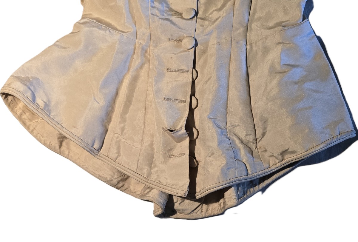 Antico corsetto da giorno in seta con stecche di balena, databile intorno al 1880-photo-4