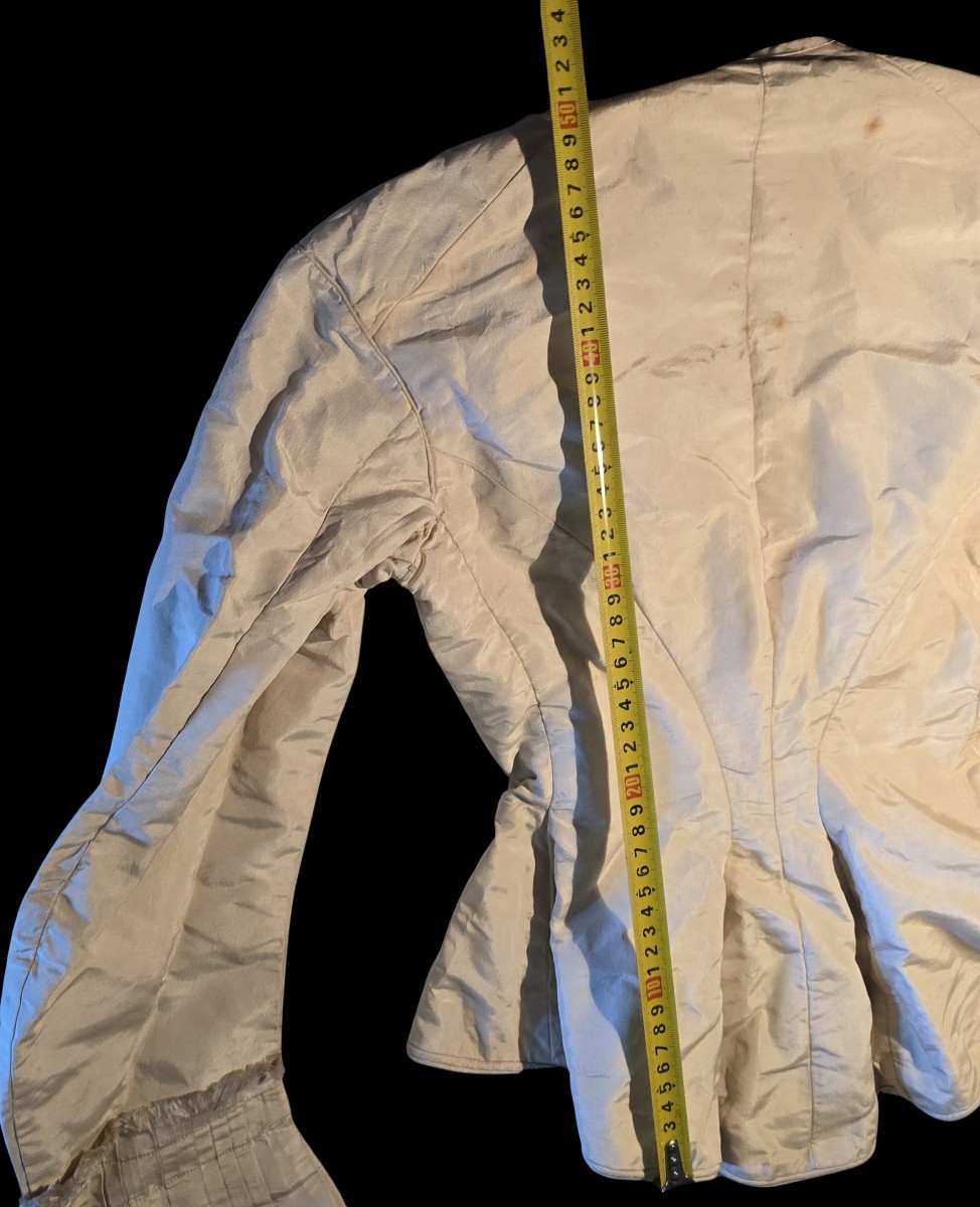 Antico corsetto da giorno in seta con stecche di balena, databile intorno al 1880-photo-4