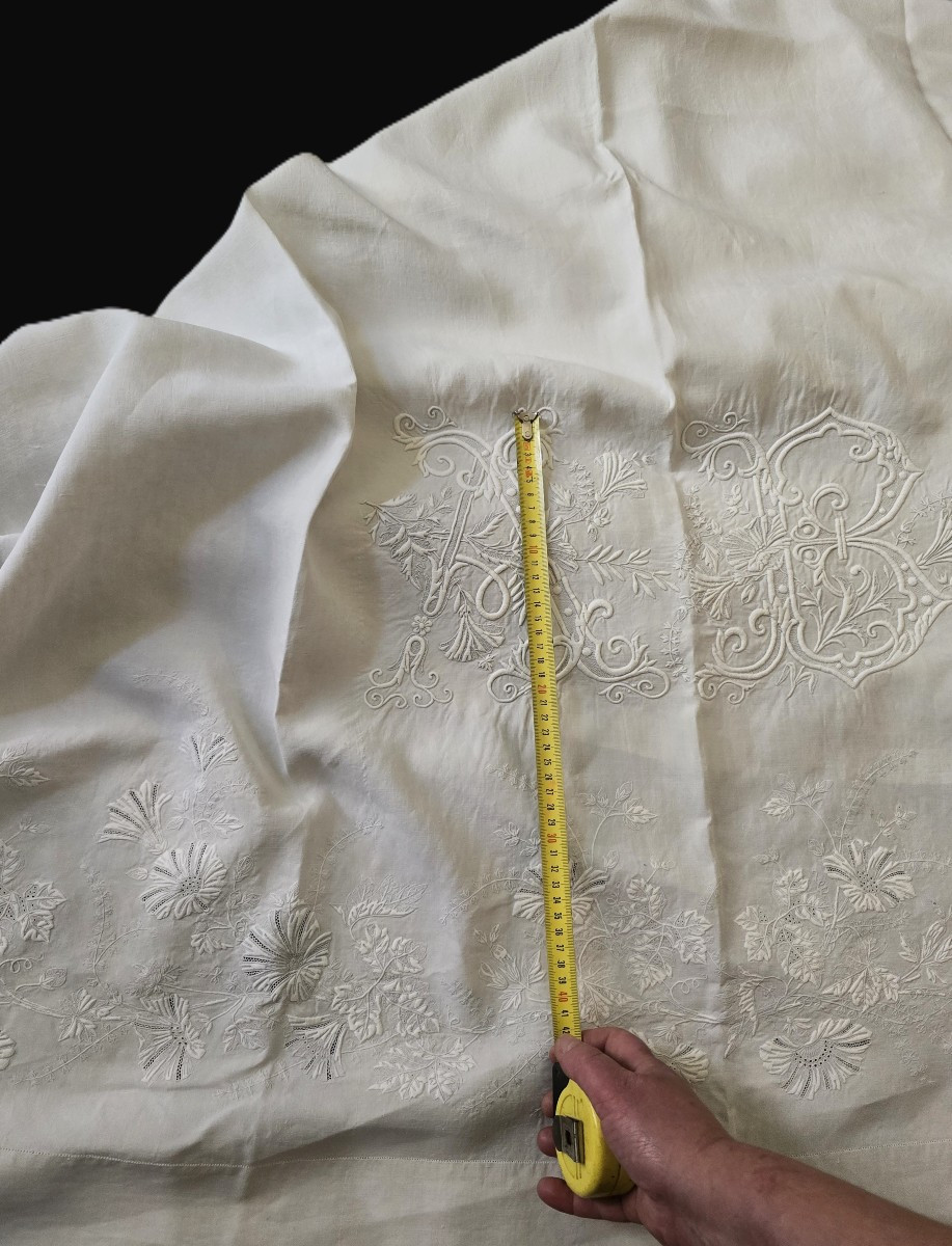 Grande lenzuolo '800 in lino, riccamente ricamato a mano con monogramma “AB”-photo-4