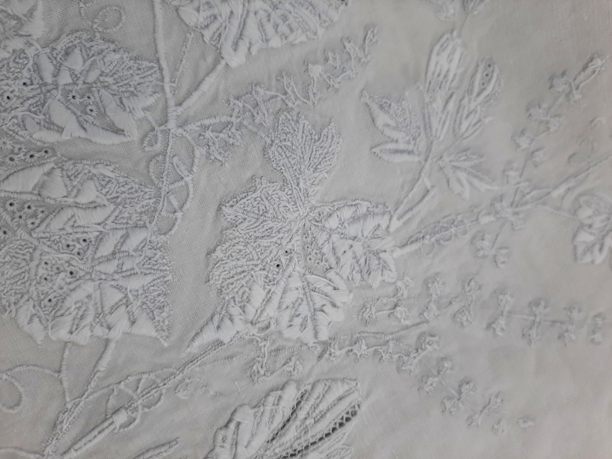Grande lenzuolo '800 in lino, riccamente ricamato a mano con monogramma “AB”-photo-5