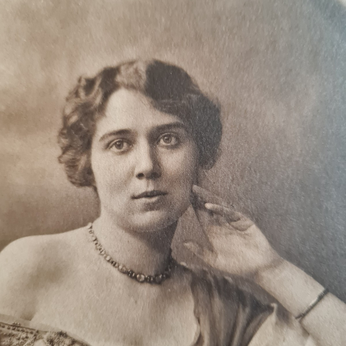 Fotografia argentica,  studio Florman, Stoccolma, circa 1913-photo-3