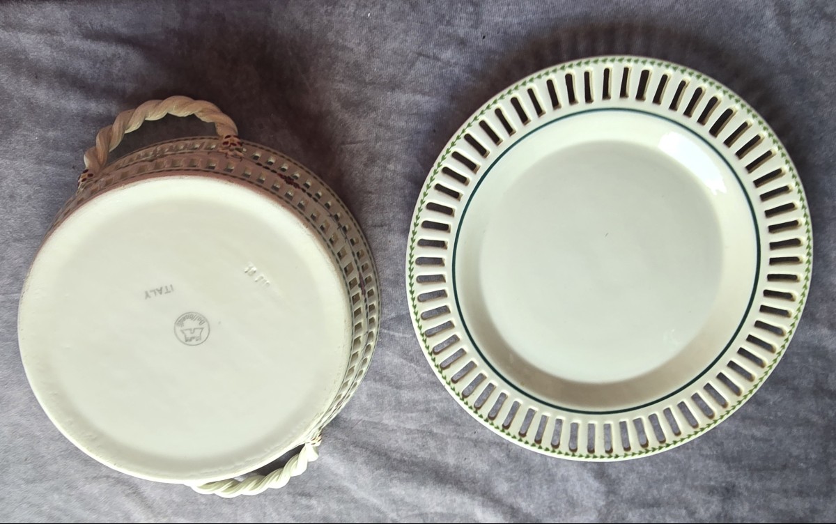 Cestino e il suo piatto  maiolica traforata e dipinta, Bassanello Italia, datati febbraio 1964-photo-1