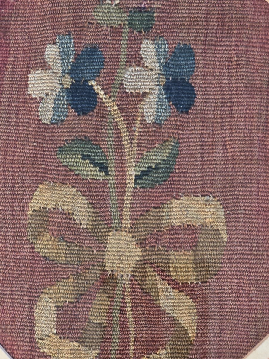Quattro frammenti di arazzo di Aubusson incorniciati, XVIII secolo-photo-3
