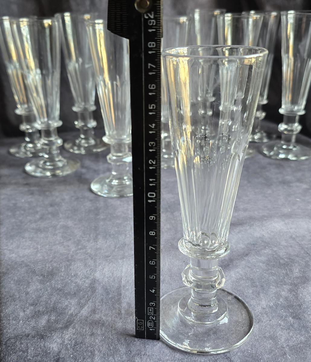 Servizio di 12 flute antiche in cristallo molato-photo-4