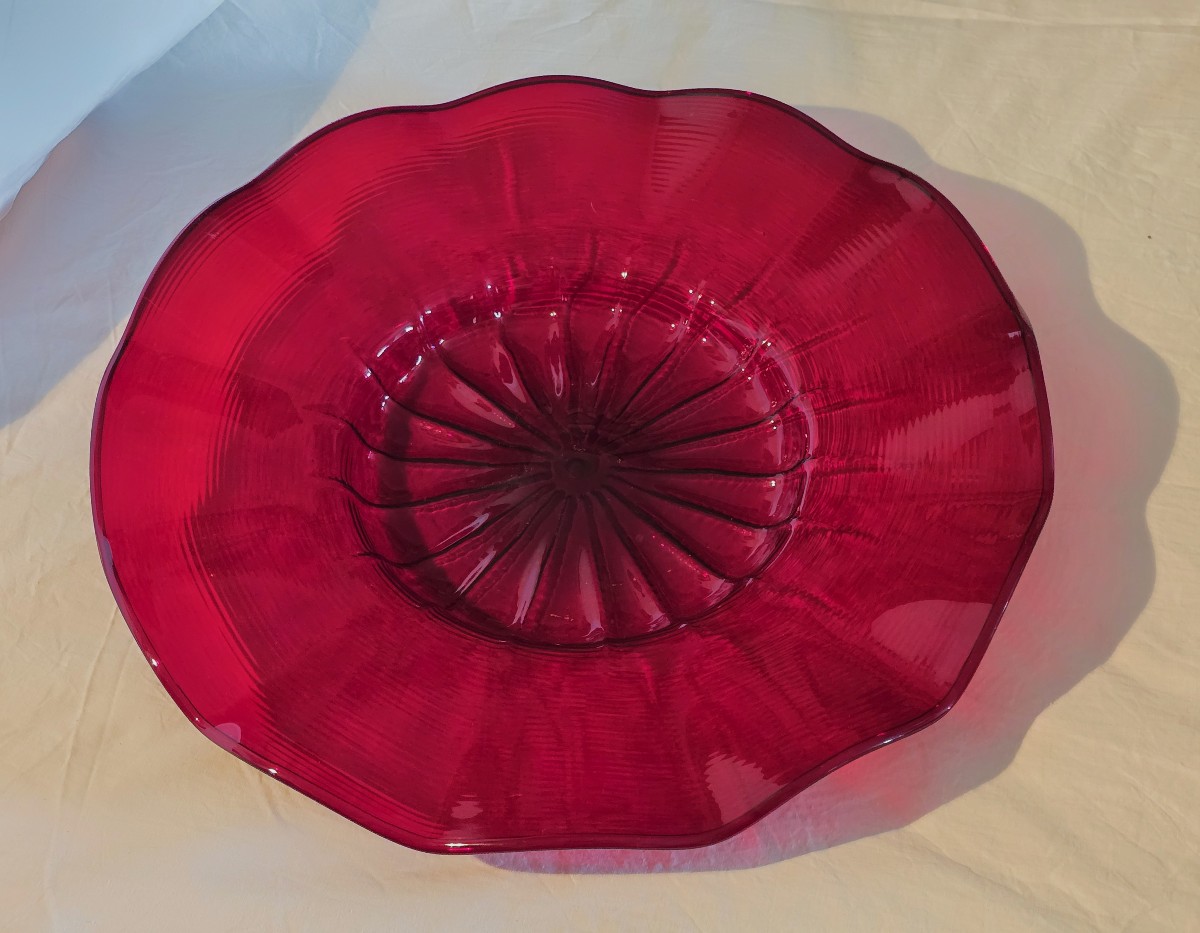 Antico piatto in vetro soffiato di Murano, rosso, metà del XX secolo, diametro 43 cm.-photo-3