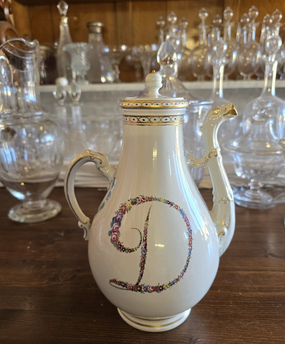 Antica caffettiera in porcellana Ginori Doccia – Fine XVIII secolo