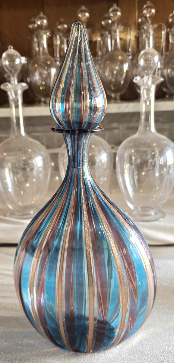 Bottiglia in vetro soffiato – Murano, attribuita a Salviati, anni 1960-1970