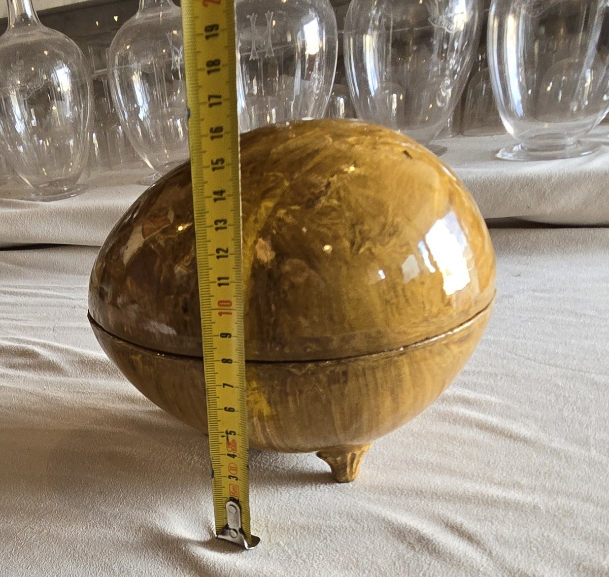 scatola in ceramica neriage a forma di uovo – Italia, circa 1960-photo-5