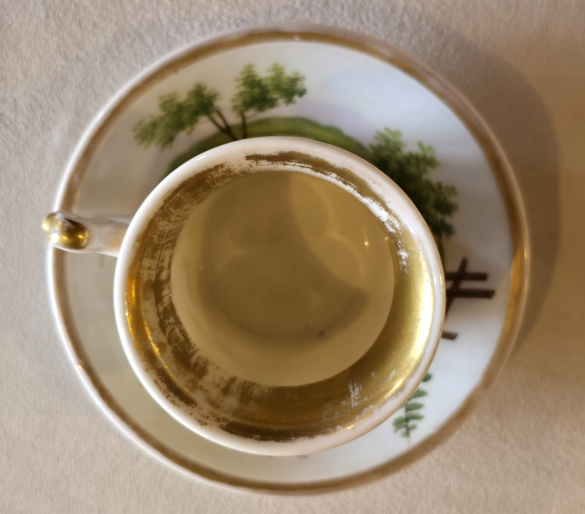 Antica tazza da caffè con il suo piattino in porcellana dipinta, XIX secolo-photo-1