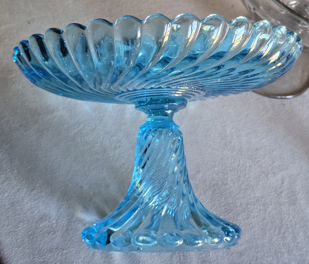 Antica alzatina in vetro stampato modello Bambou di Baccarat-photo-4