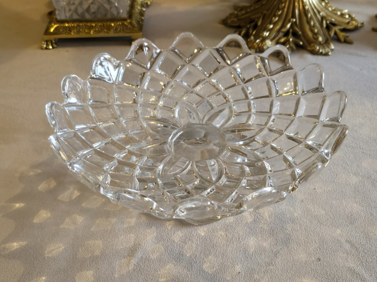 Alzatina antica in vetro stampato Baccarat