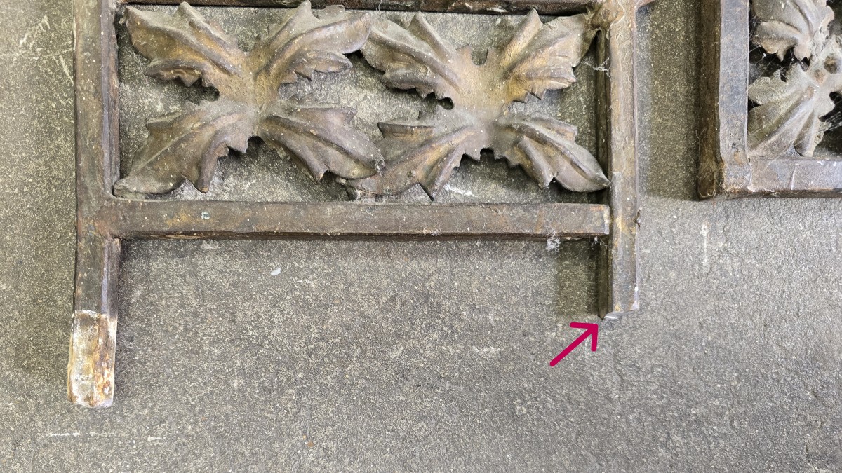 Antica grata d’interno in ferro battuto dorato – Italia, prima metà del XX secolo.-photo-7