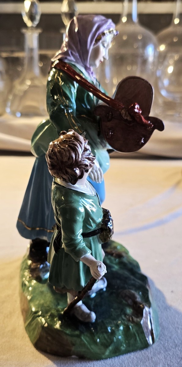 Gruppo in porcellana Capodimonte raffigurante mendicante,  bambino e un neonato nella culLa-photo-2