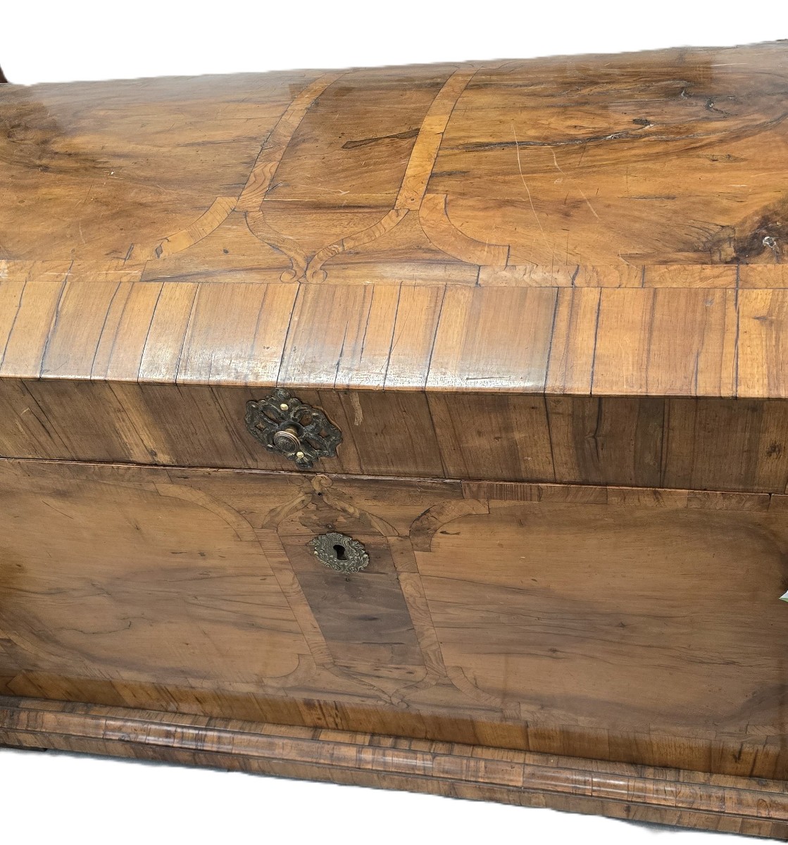 Antica cassa nuziale in noce – Austria, fine XVIII secolo-photo-3