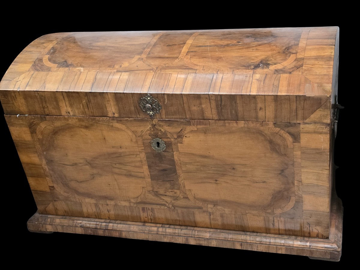 Antica cassa nuziale in noce – Austria, fine XVIII secolo