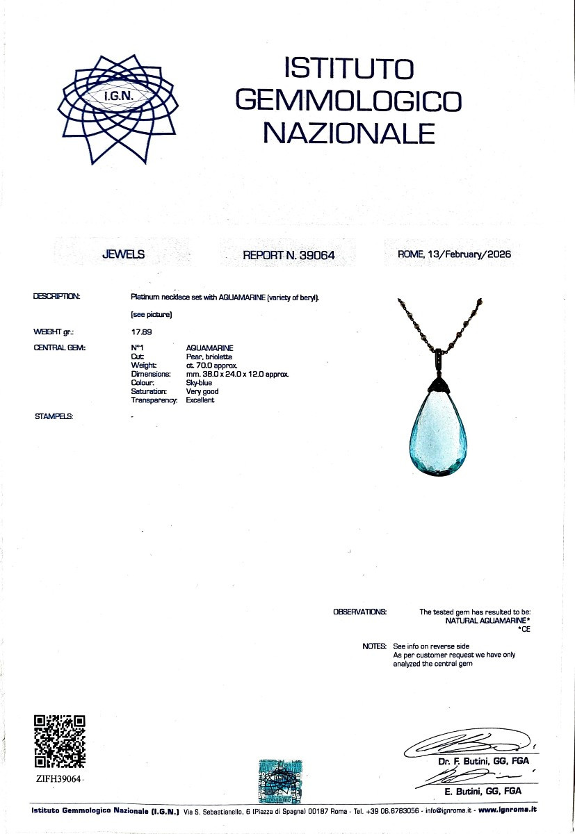 Importante acquamarina di 70 carati montata come pendente su collana in platino.-photo-1