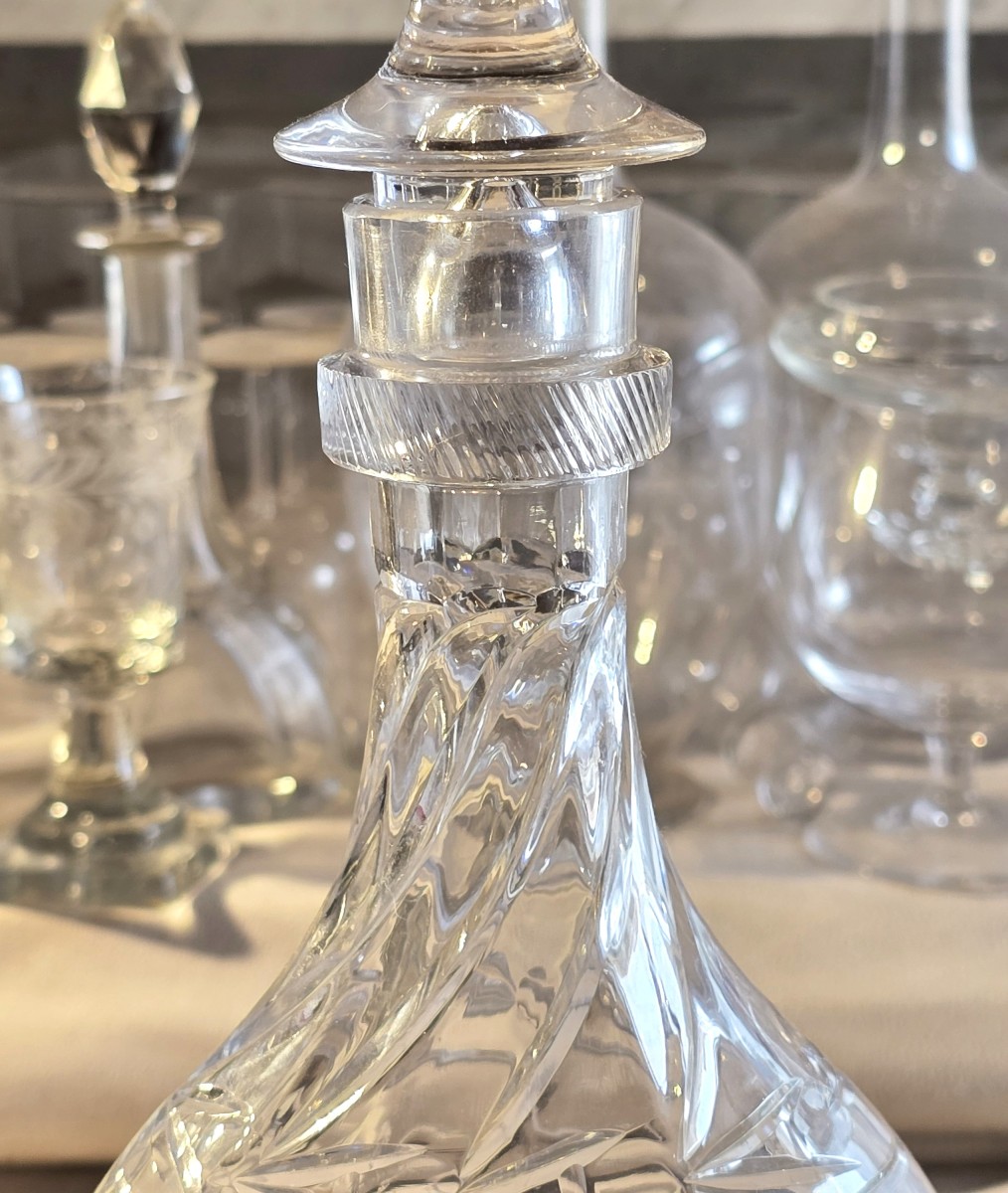 Bella bottiglia antica in vetro soffiato e inciso Baccarat Liberty-photo-4