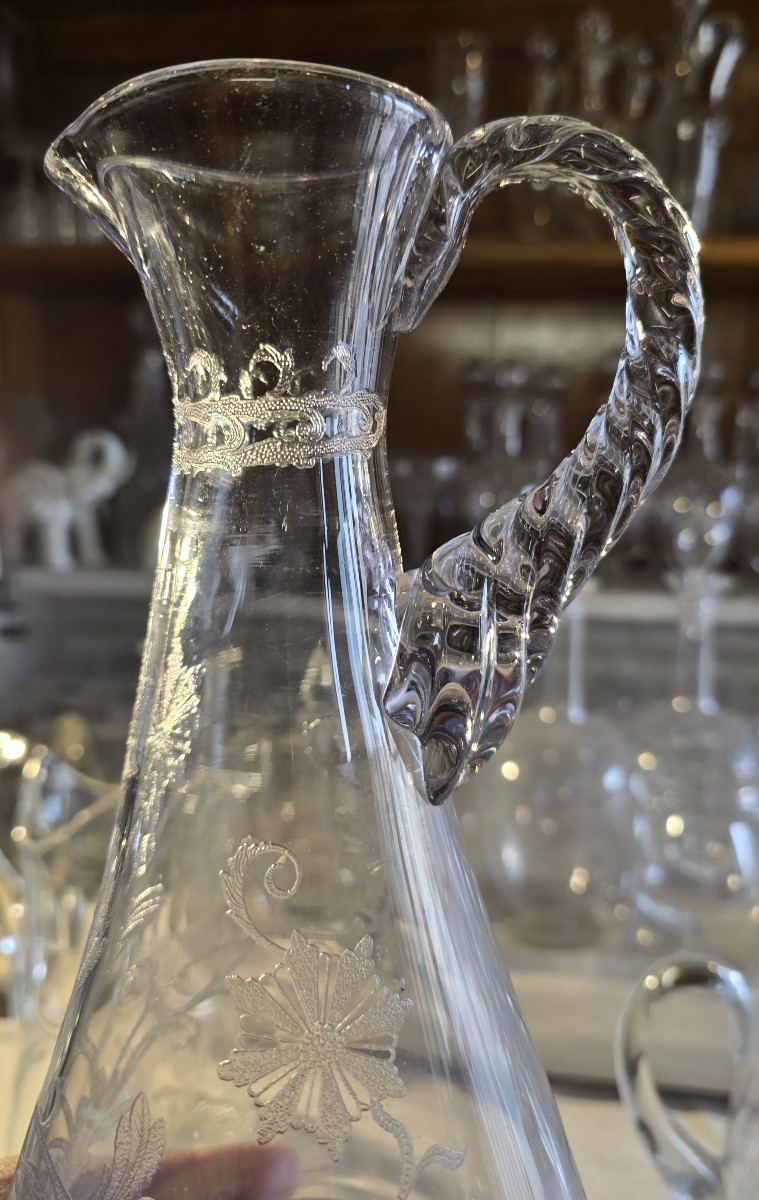 Coppia di antiche brocche in vetro soffiato e inciso-photo-3