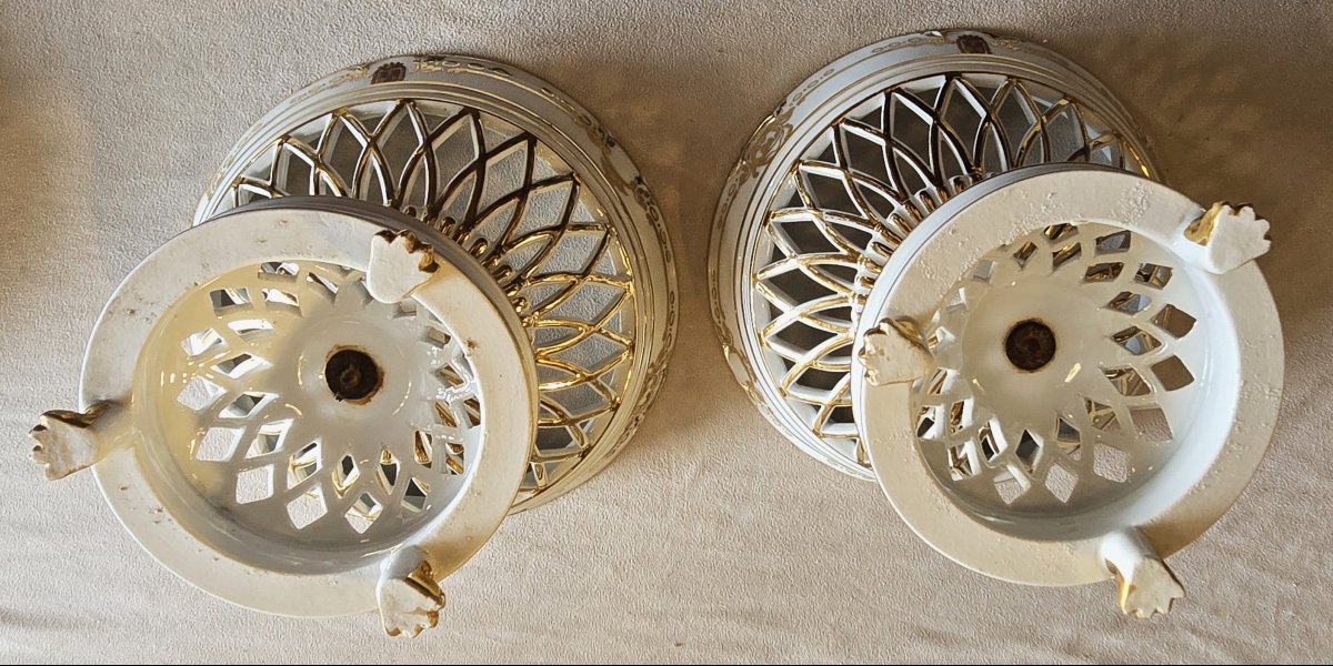 Coppia di alzate '800 in porcellana  di Parigi traforata con stemma di marchese -photo-2