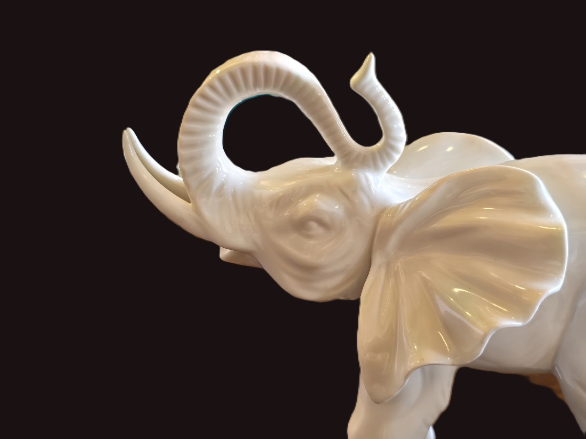 Coppia di statuine in porcelanna bianca , Italia 1950-1970-photo-3