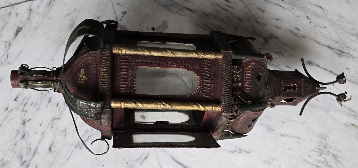 Lanterna o torcia in ferro dipinto e dorato, Italia, fine 800-photo-2