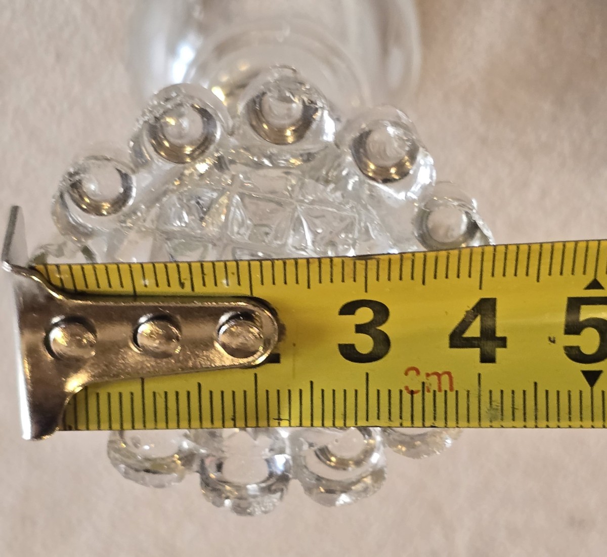 Insieme di 6 antichi bicchierini da liquore del XIX secolo in vetro stampato e inciso-photo-4