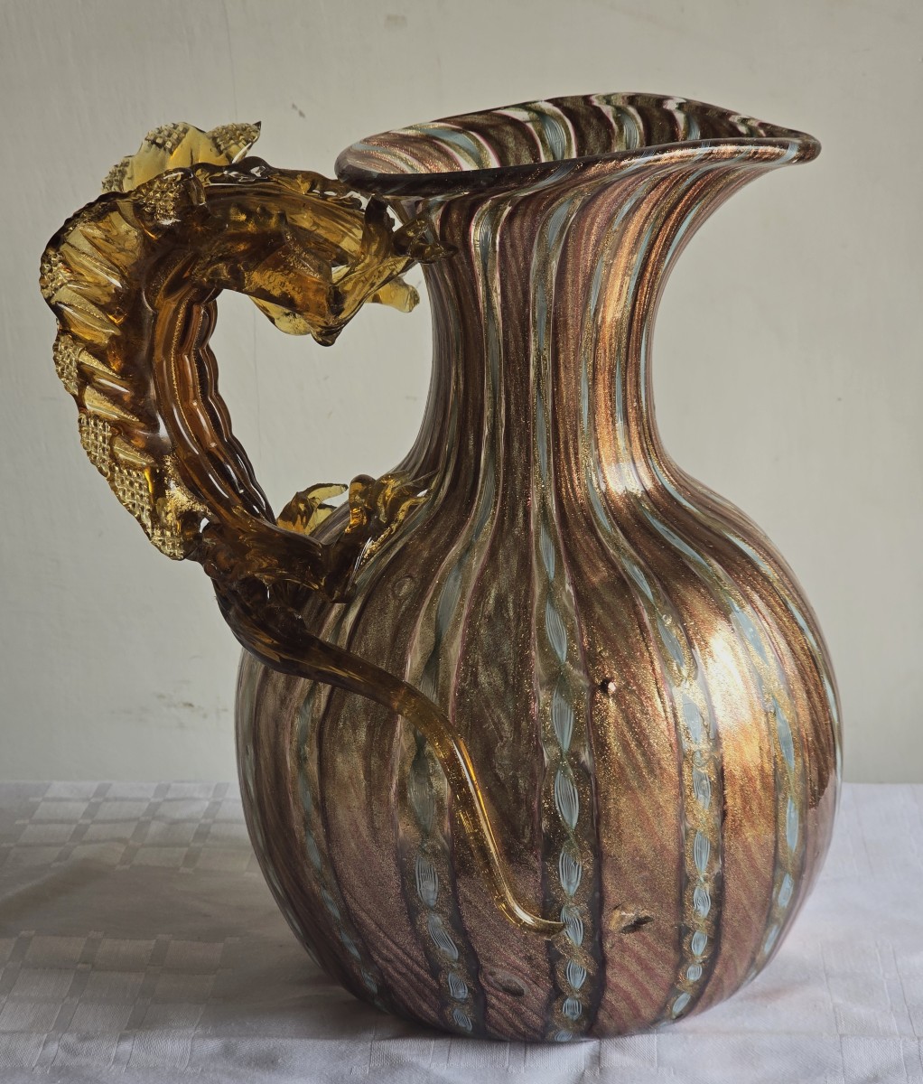 Brocca in vetro soffiato con avventurina, Murano, Salviati XX secolo