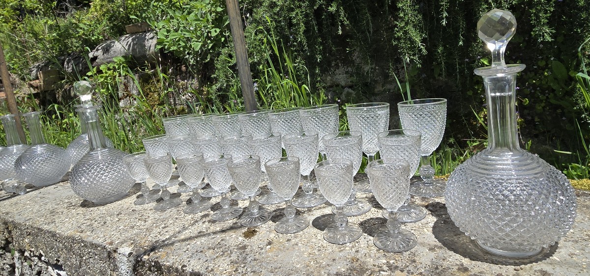 Servizio di bicchieri antico cristallo Baccarat, modello punte di diamante composto da 26 pezzi-photo-2