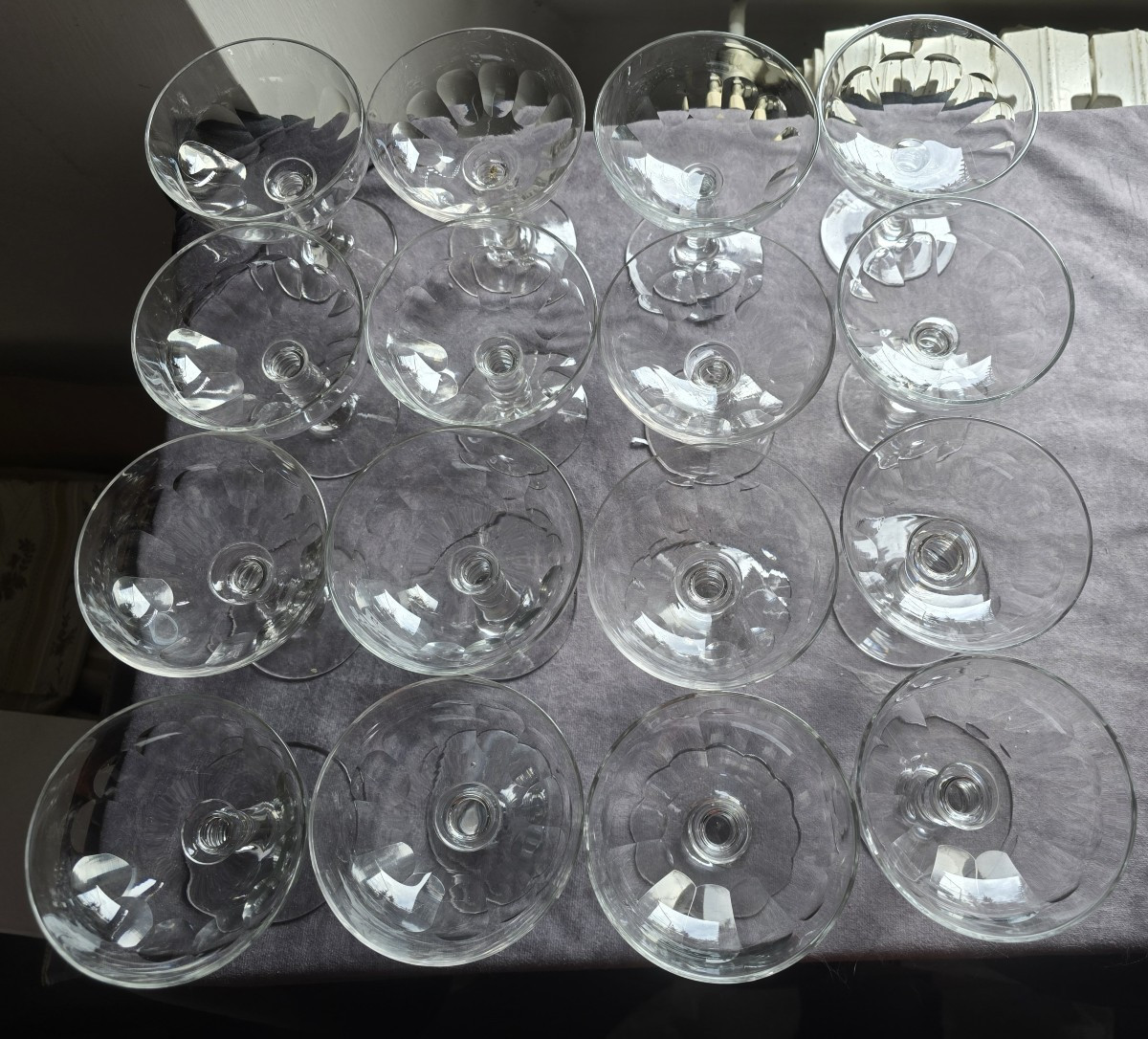 Lotto di 16 coppe da champagne antiche in cristallo Baccarat modello Clermont-photo-3
