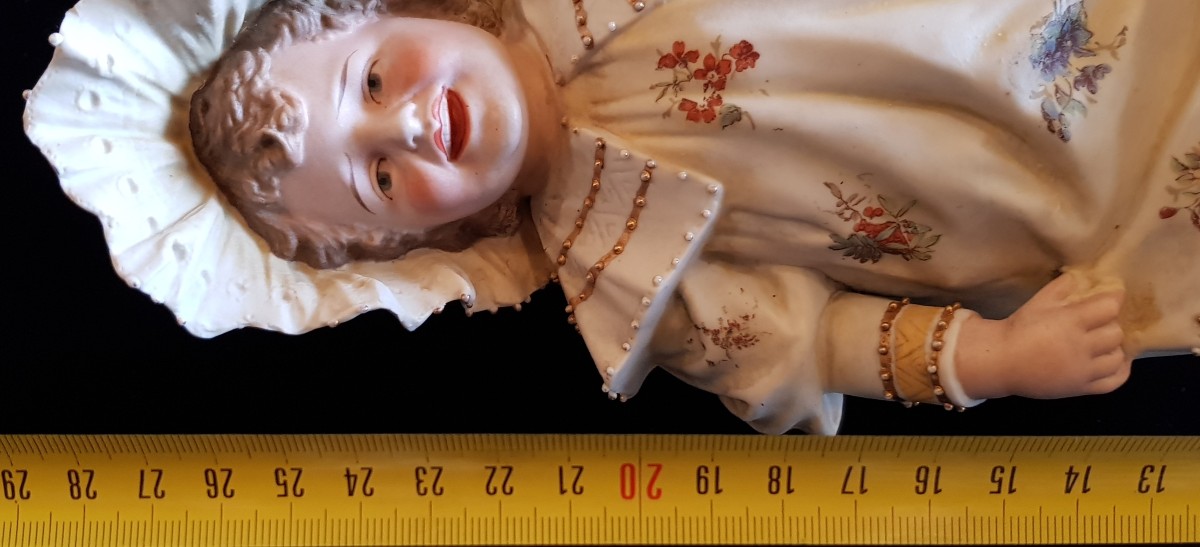 Coppia di antiche statuine in biscuit, bambini vestiti da contadinelli-photo-7