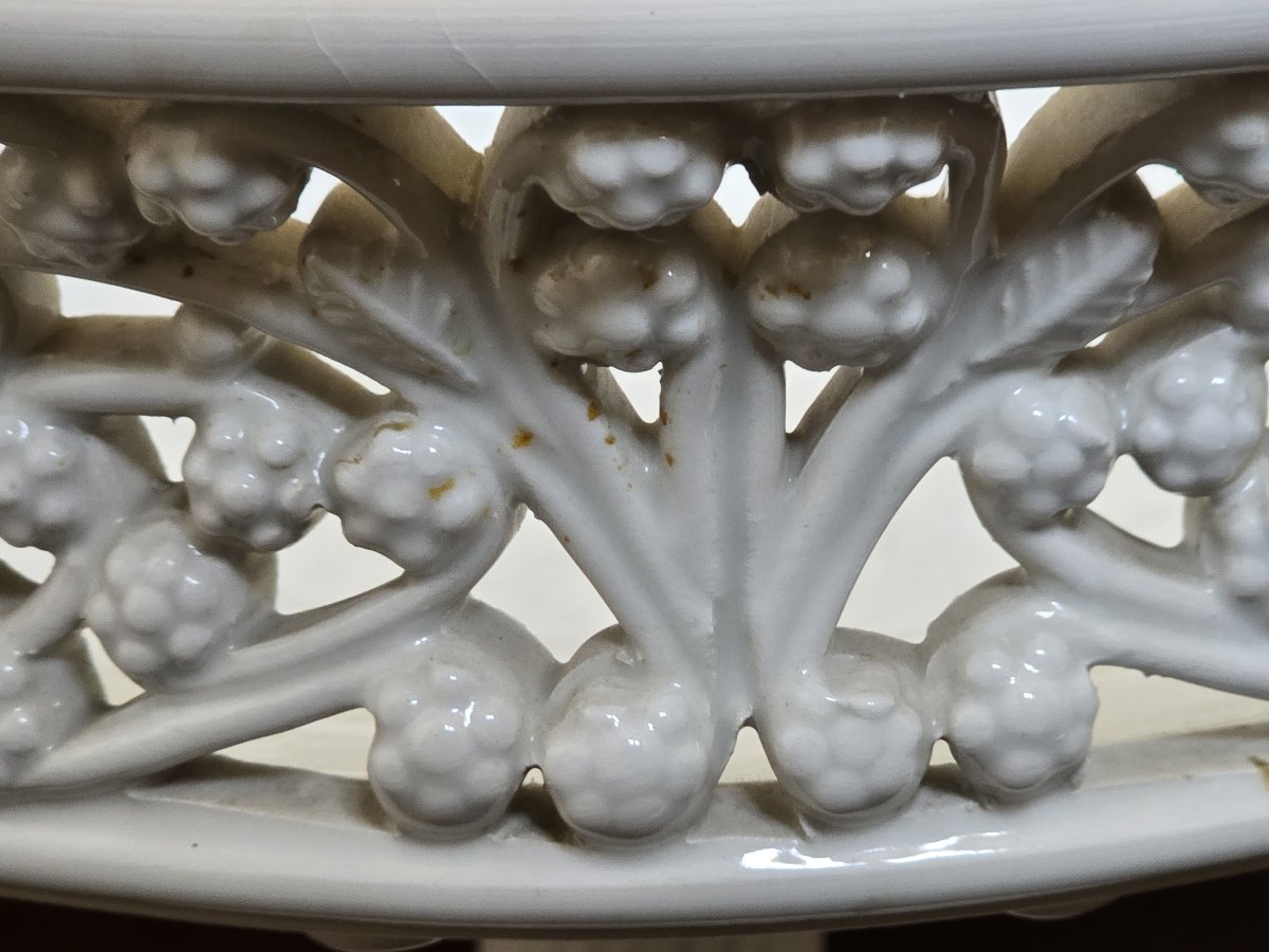 Alzata antica in maiolica traforata, Ginori Manifattura Novecento, 1950-1970-photo-2