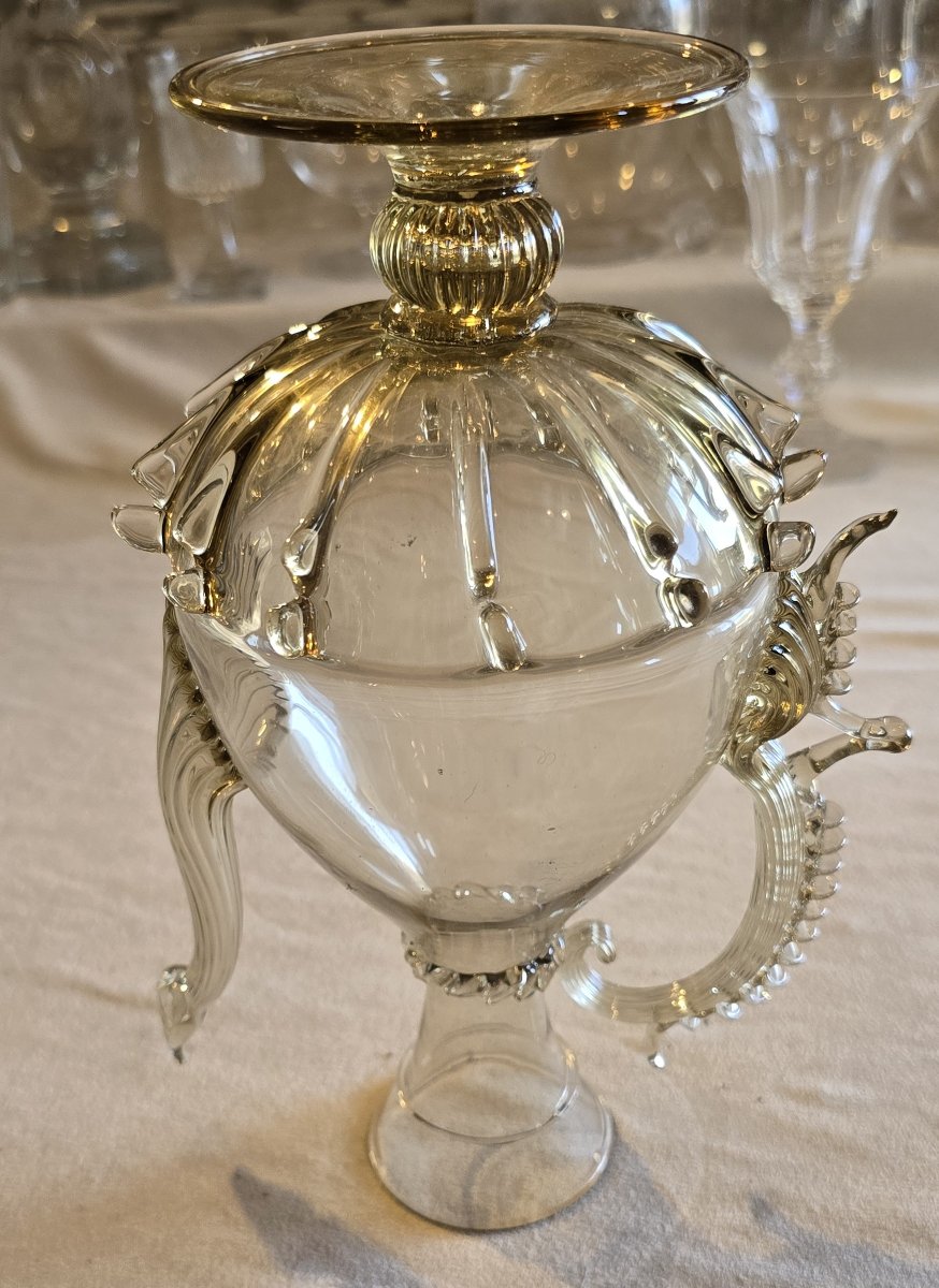 Brocca con beccucio  in vetro soffiato, Salviati, Murano, Italia, circa 1880–1900-photo-1