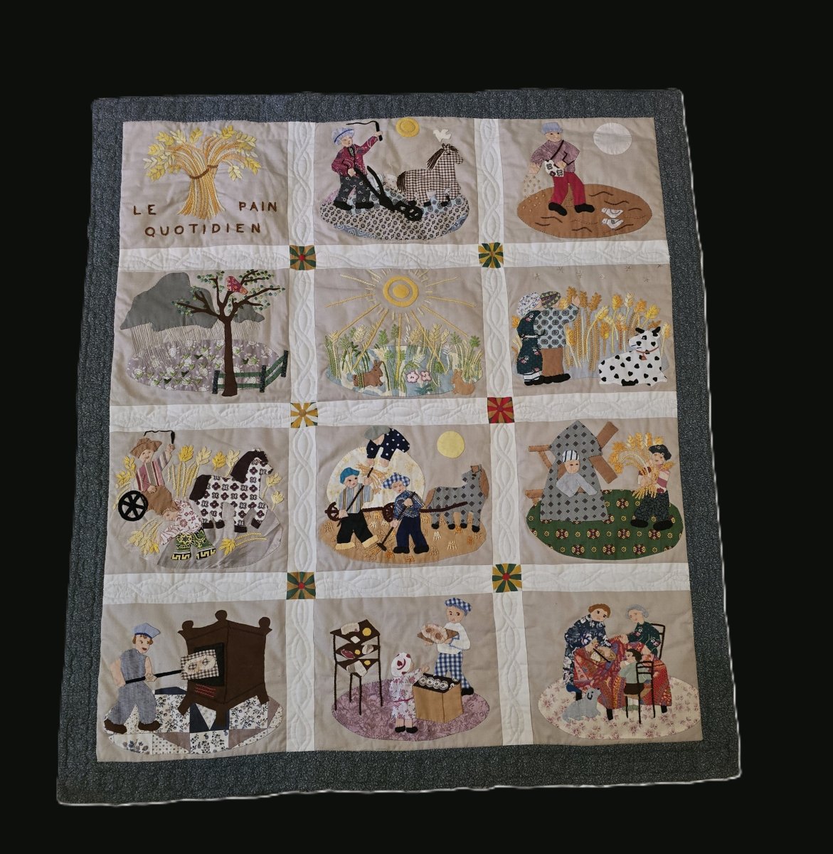 Antico  patchwork narrativo “Le Pain Quotidien” – ricami, appliqué e quilt realizzati a mano